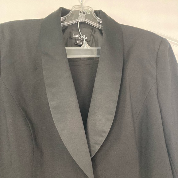 Isabella size 12 black pantsuit with embroidered button, tuxedo style great cond - Picture 3 of 3